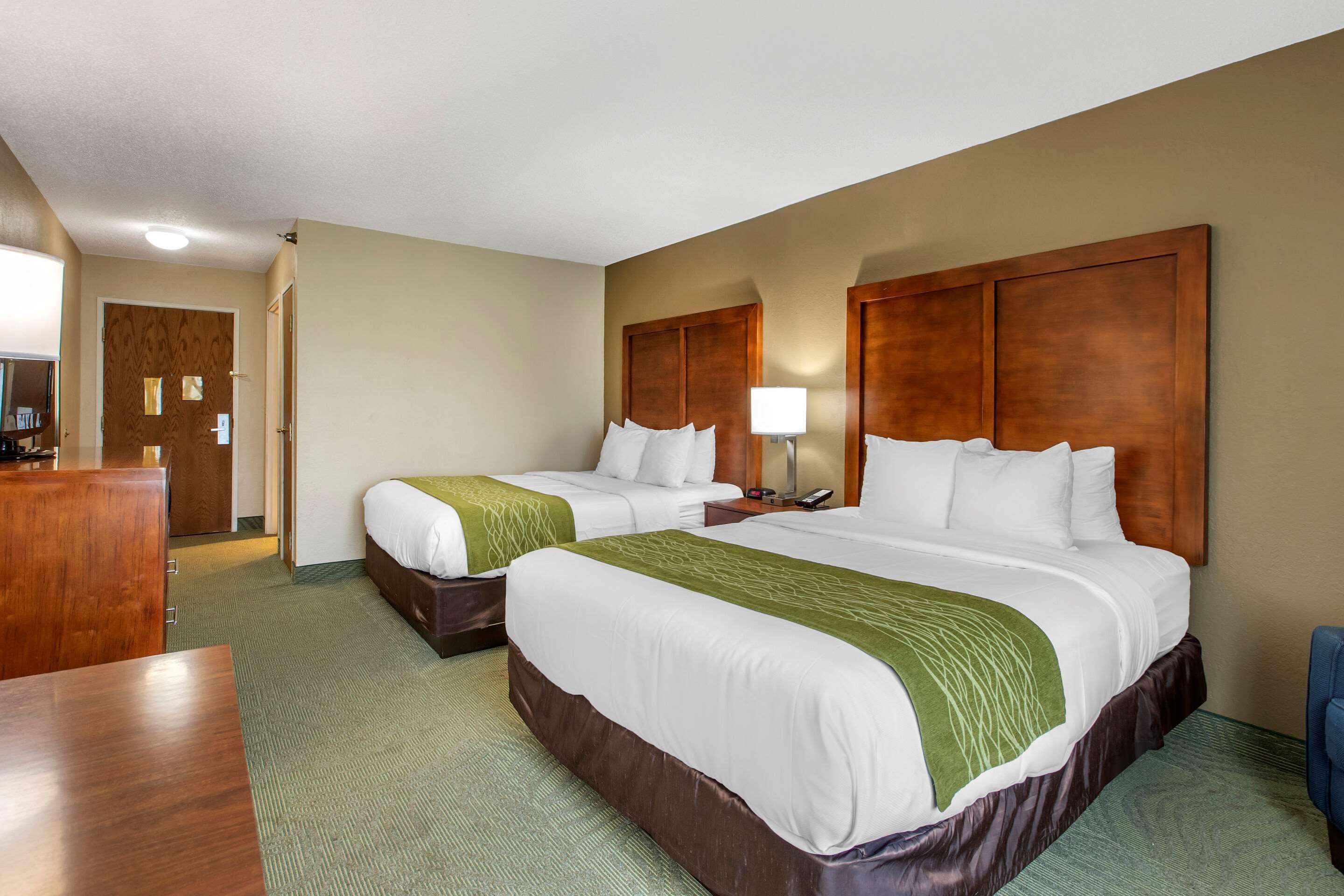 Comfort Inn Muscatine Near Hwy 61 Exteriör bild