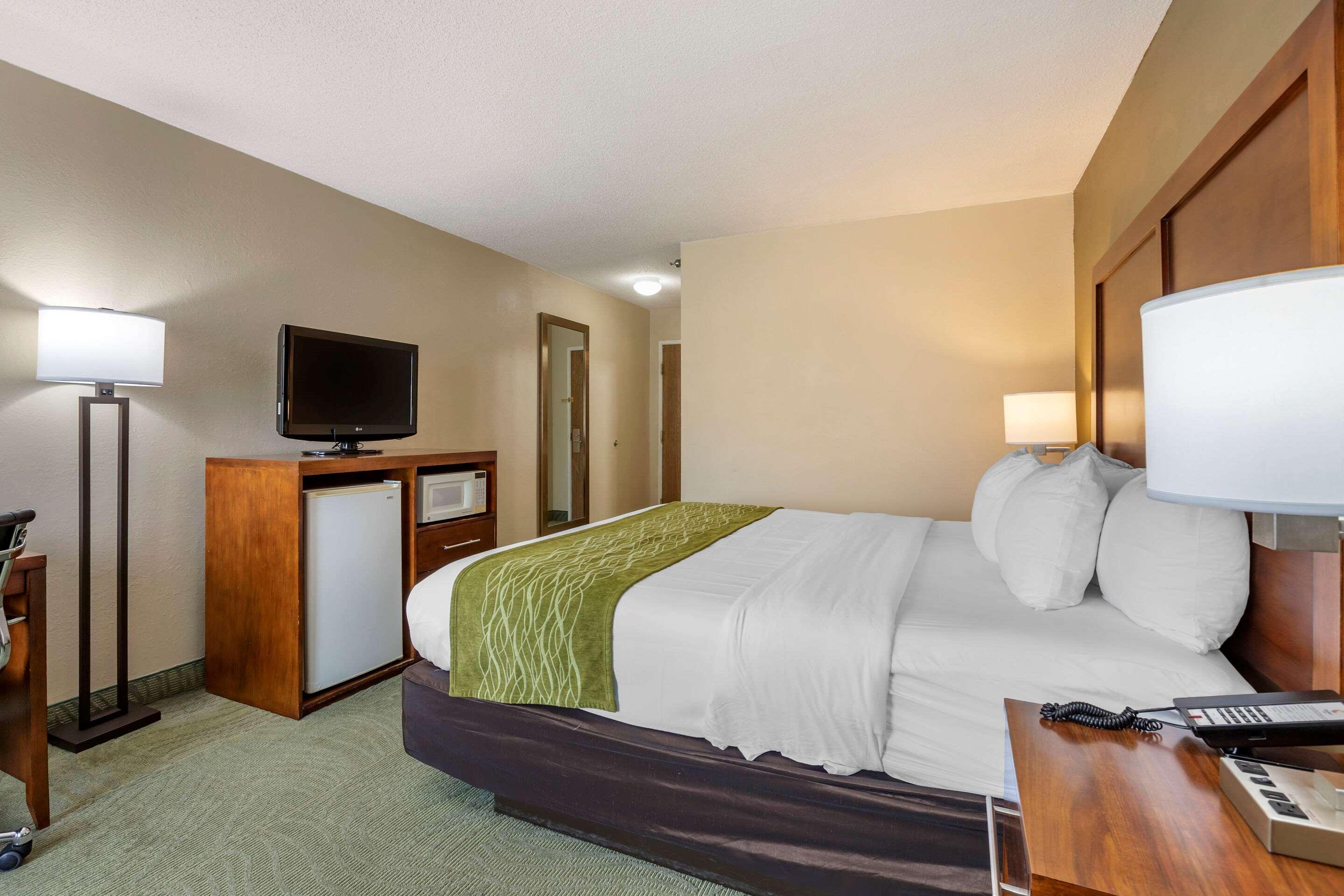 Comfort Inn Muscatine Near Hwy 61 Exteriör bild