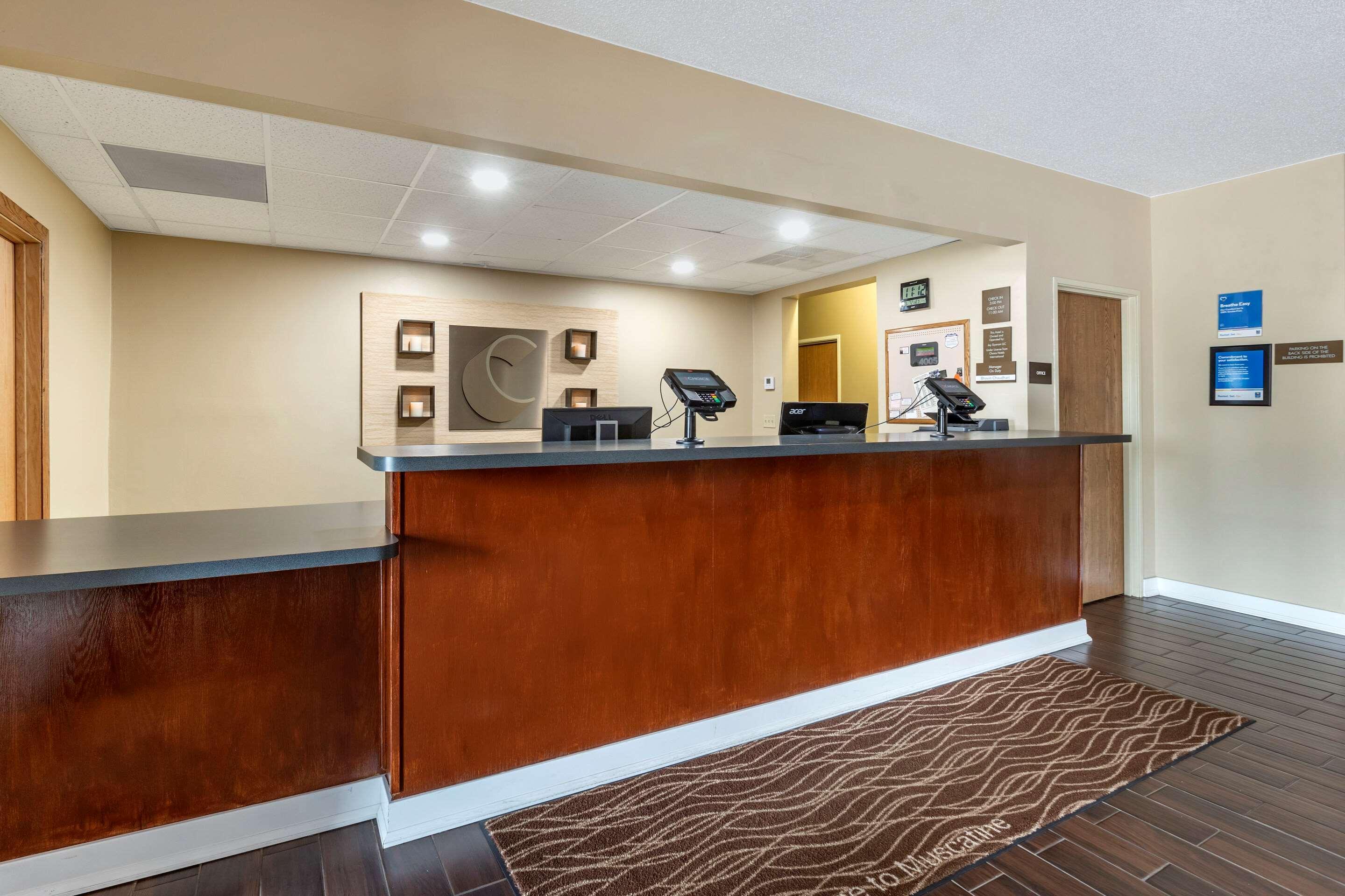 Comfort Inn Muscatine Near Hwy 61 Exteriör bild