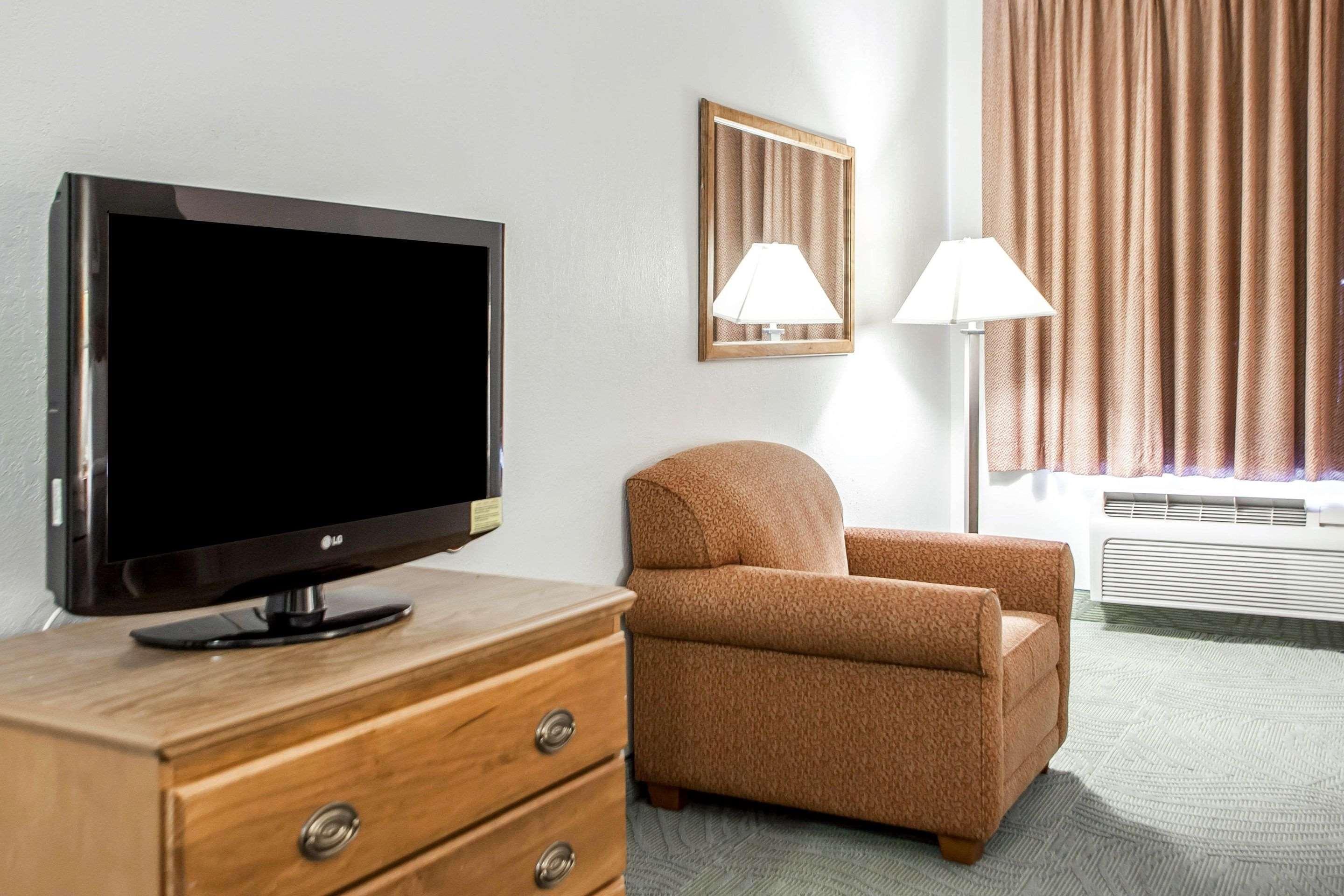 Comfort Inn Muscatine Near Hwy 61 Exteriör bild